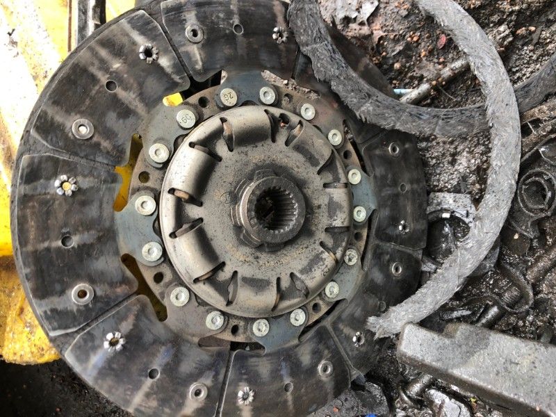 broken car part